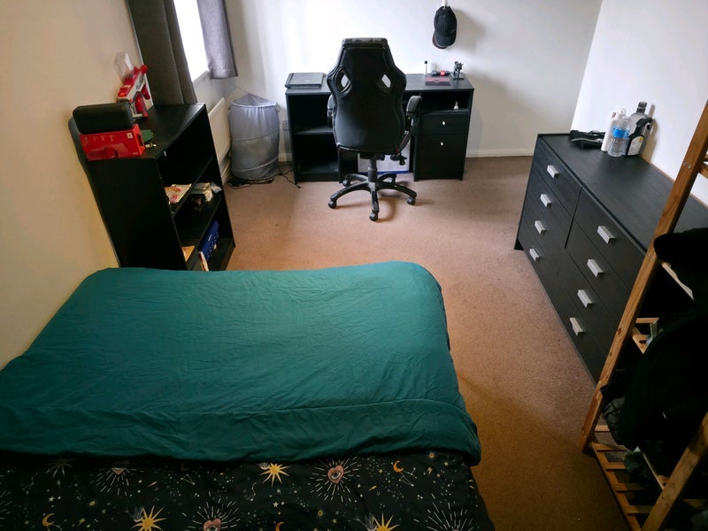 Room Rotherhithe New Road in Greater London