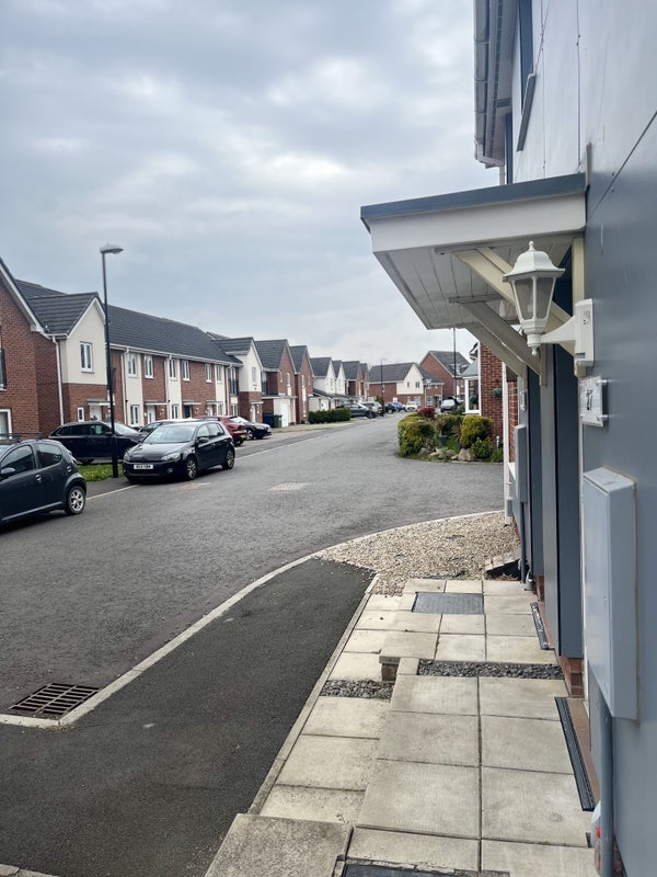 Room Belton Close in Sunderland