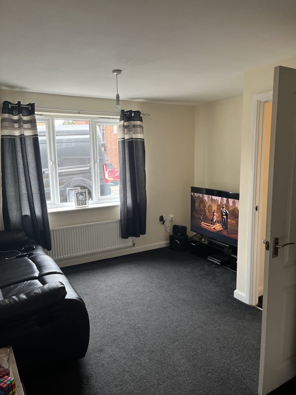 Room Belton Close in Sunderland