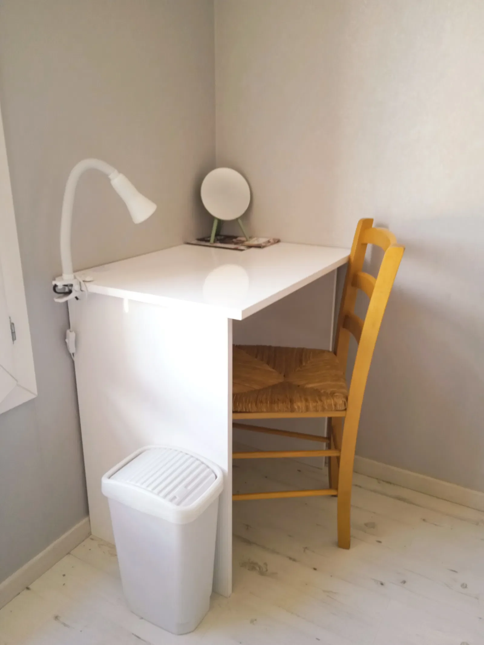 Room Rue Pontcottier in Bourgoin-Jallieu