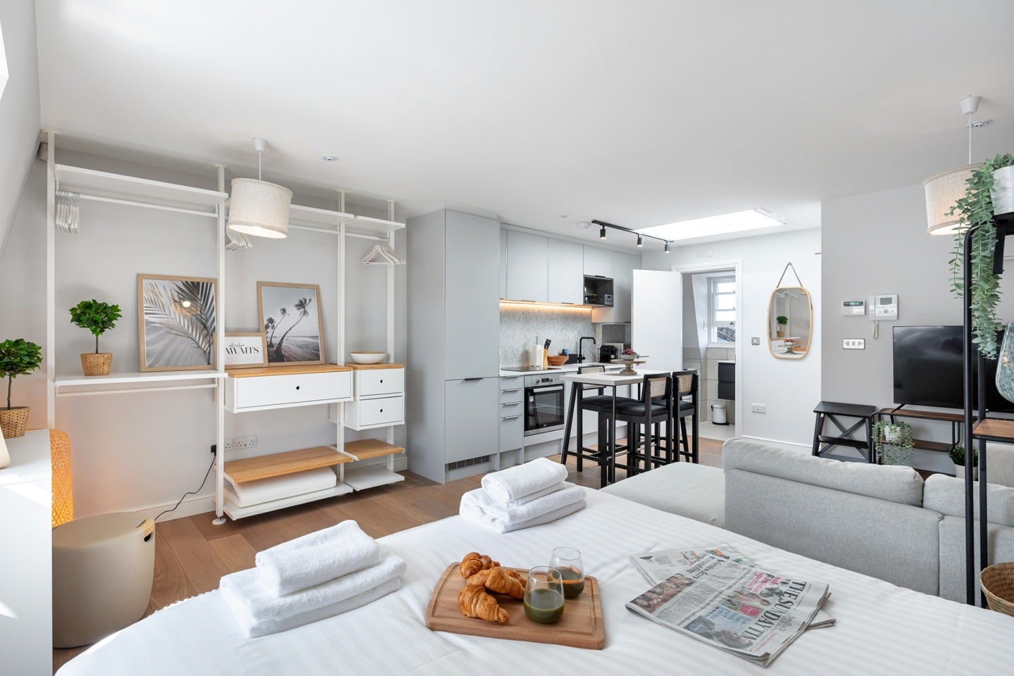 Flat Westbourne Grove in Greater London