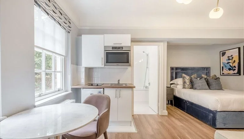 Flat Fulham Road in Greater London