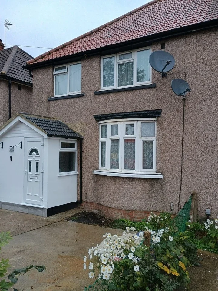House Bedfont Road in Greater London
