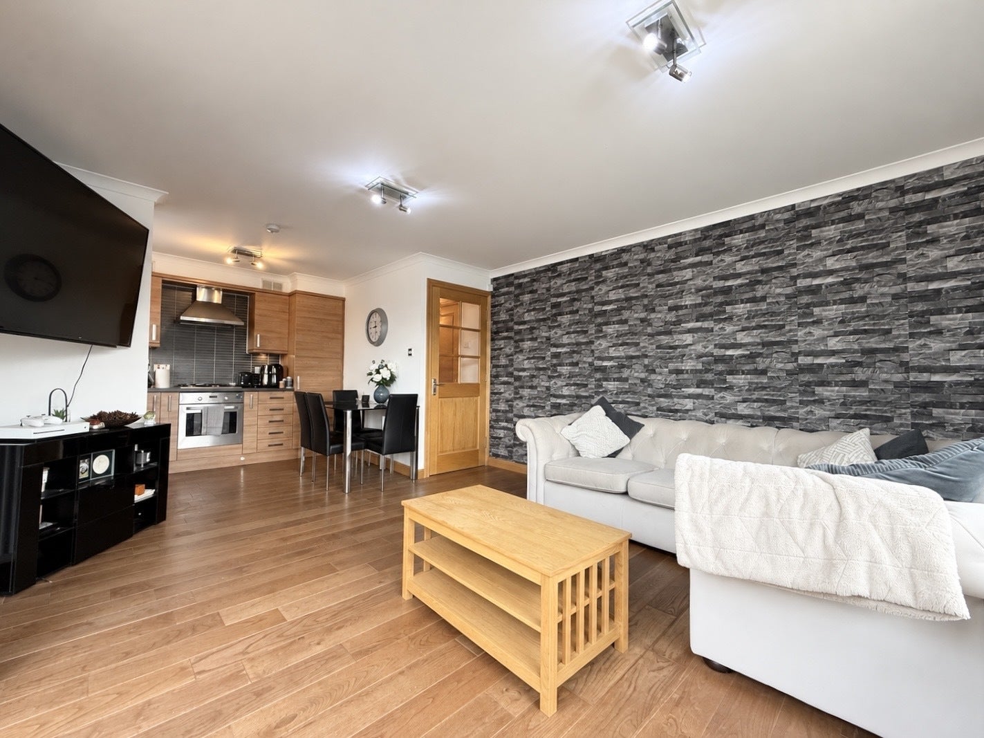 Flat New Abbey Road in Gartcosh