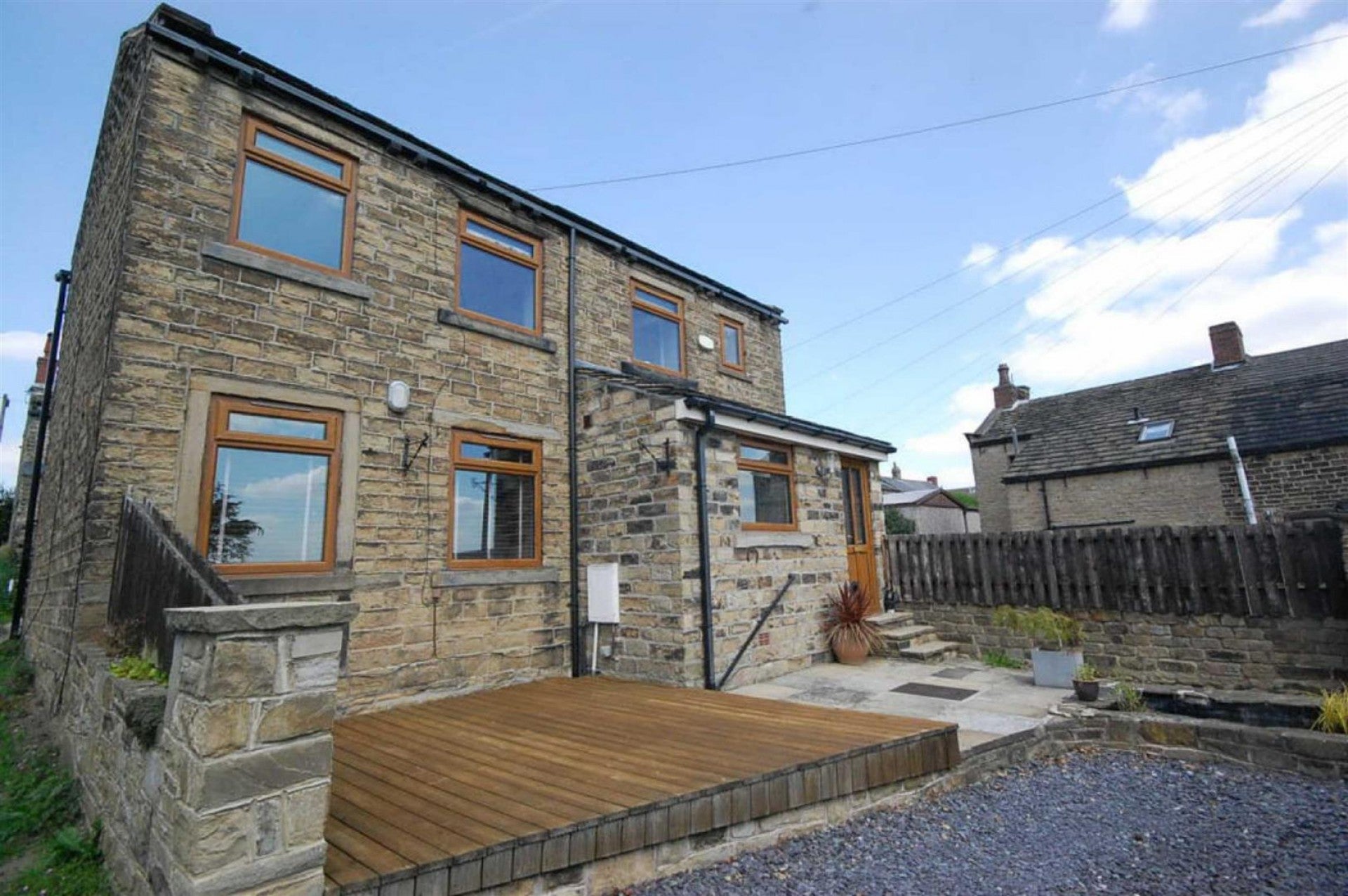 House Rowley Hill in Kirklees