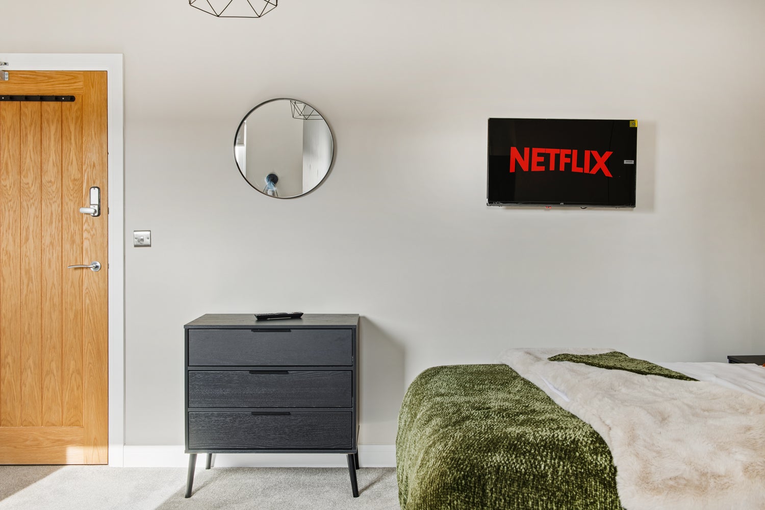 Room Hemlock Avenue in Nottingham