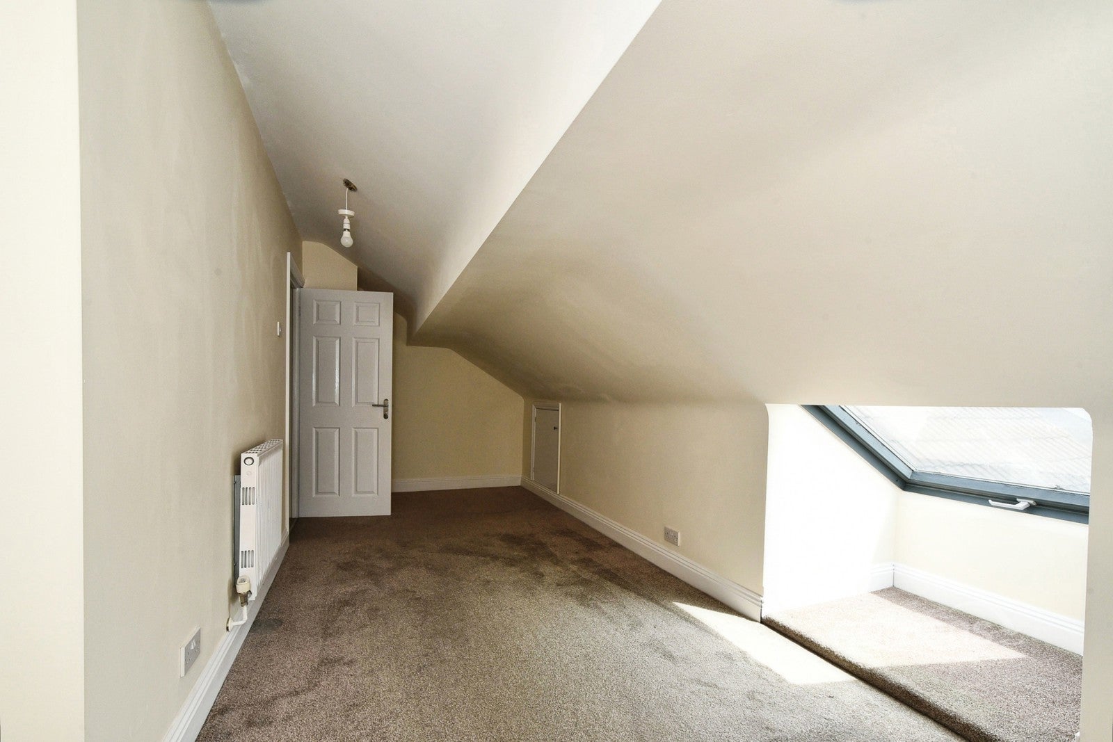 Flat Curtis Street in Swindon