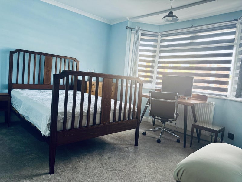 Room Wolf Lane in Windsor
