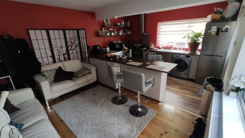 Room Wolf Lane in Windsor
