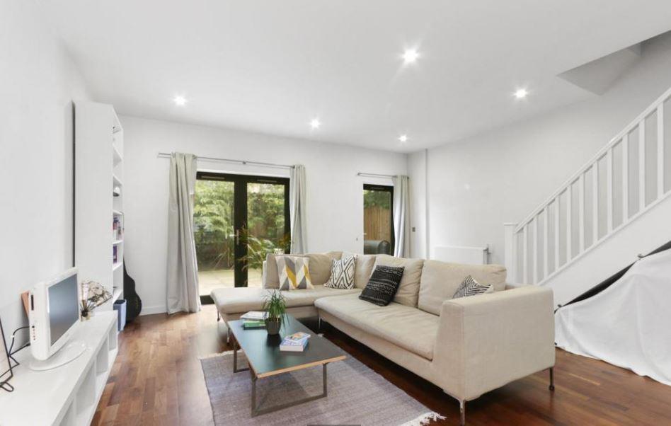 Flat Portnall Road in City of Westminster