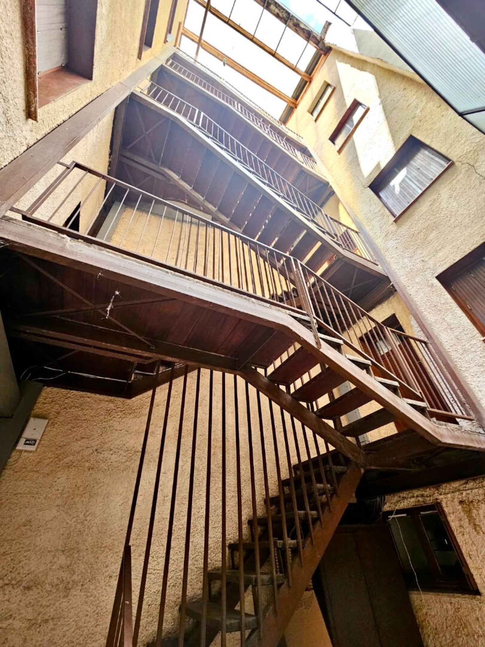 Flat Place des Carmes in Toulouse