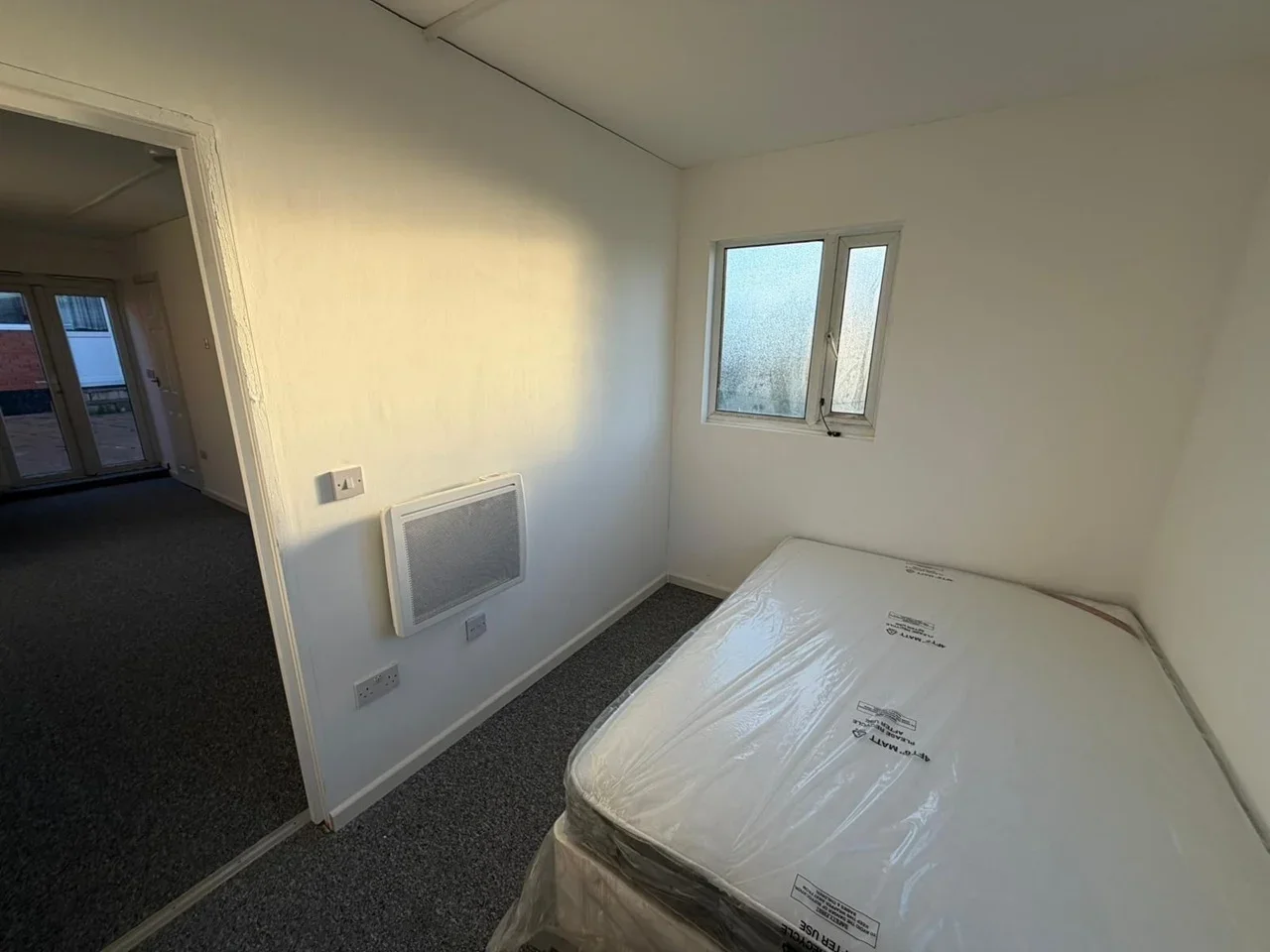Flat Westleigh Gardens in Greater London
