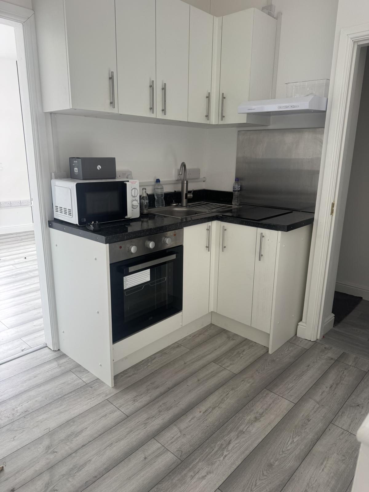 Flat Hartshill Road in Stoke-on-Trent