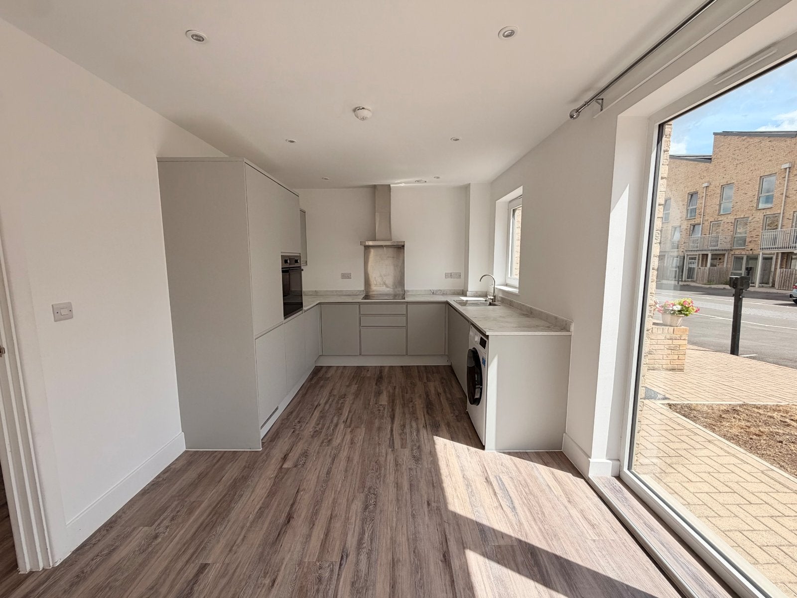 Flat Lescar Road in Rotherham