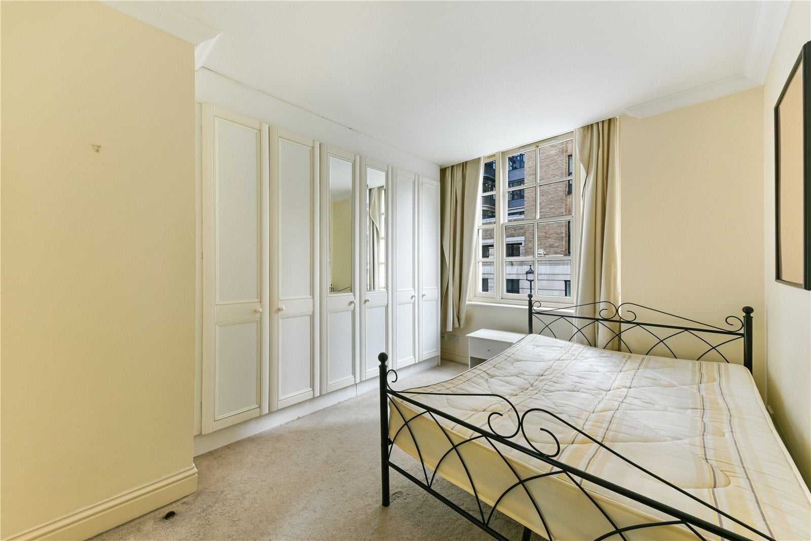Flat John Adam Street in City of Westminster