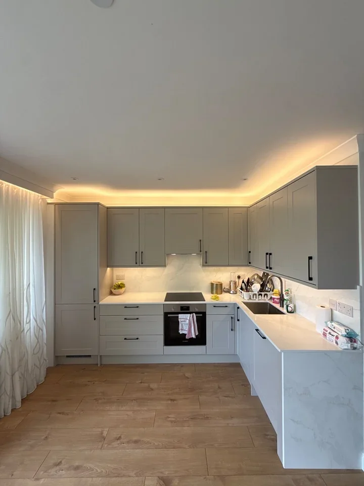 Room Alexandra Court in Greater London