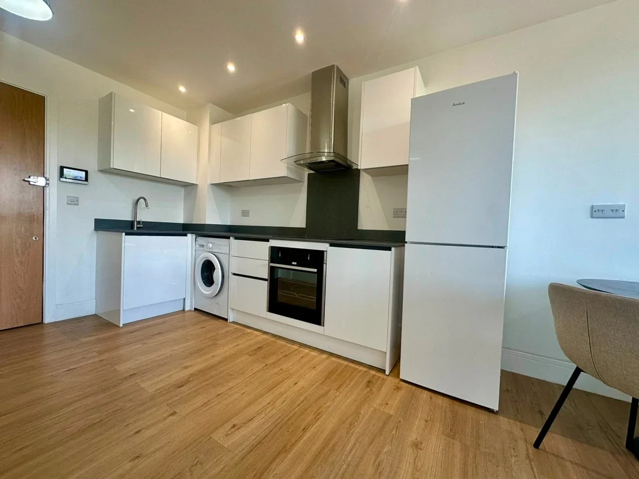 Flat Windmill Hill in Greater London