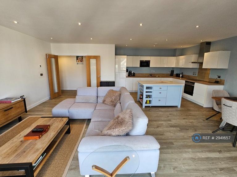 Flat Almansa Way in New Forest