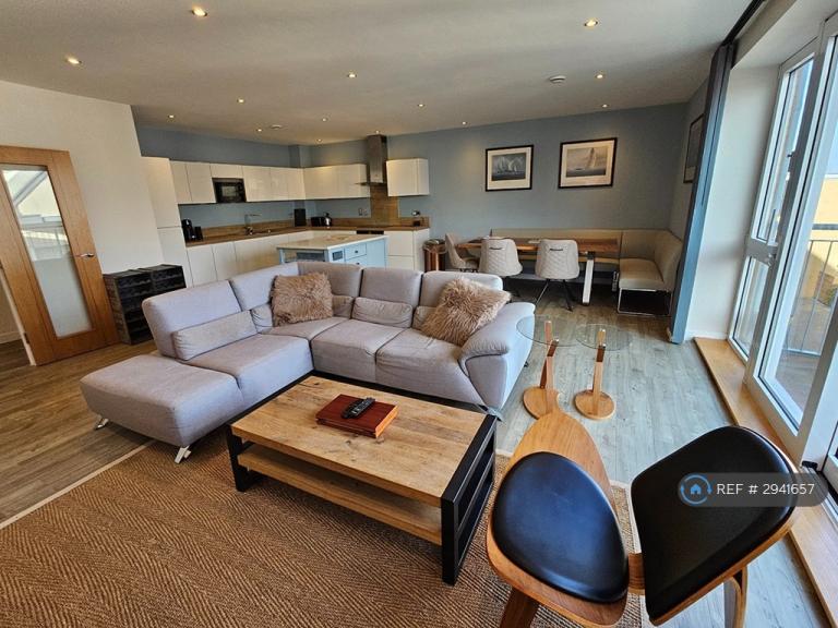 Flat Almansa Way in New Forest