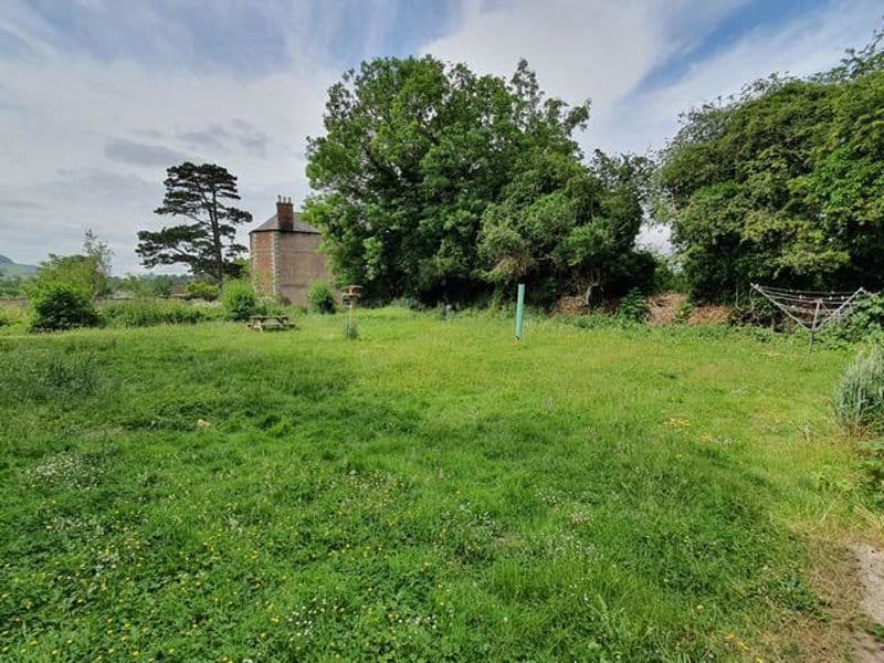 Flat Boakes Drive in Stonehouse