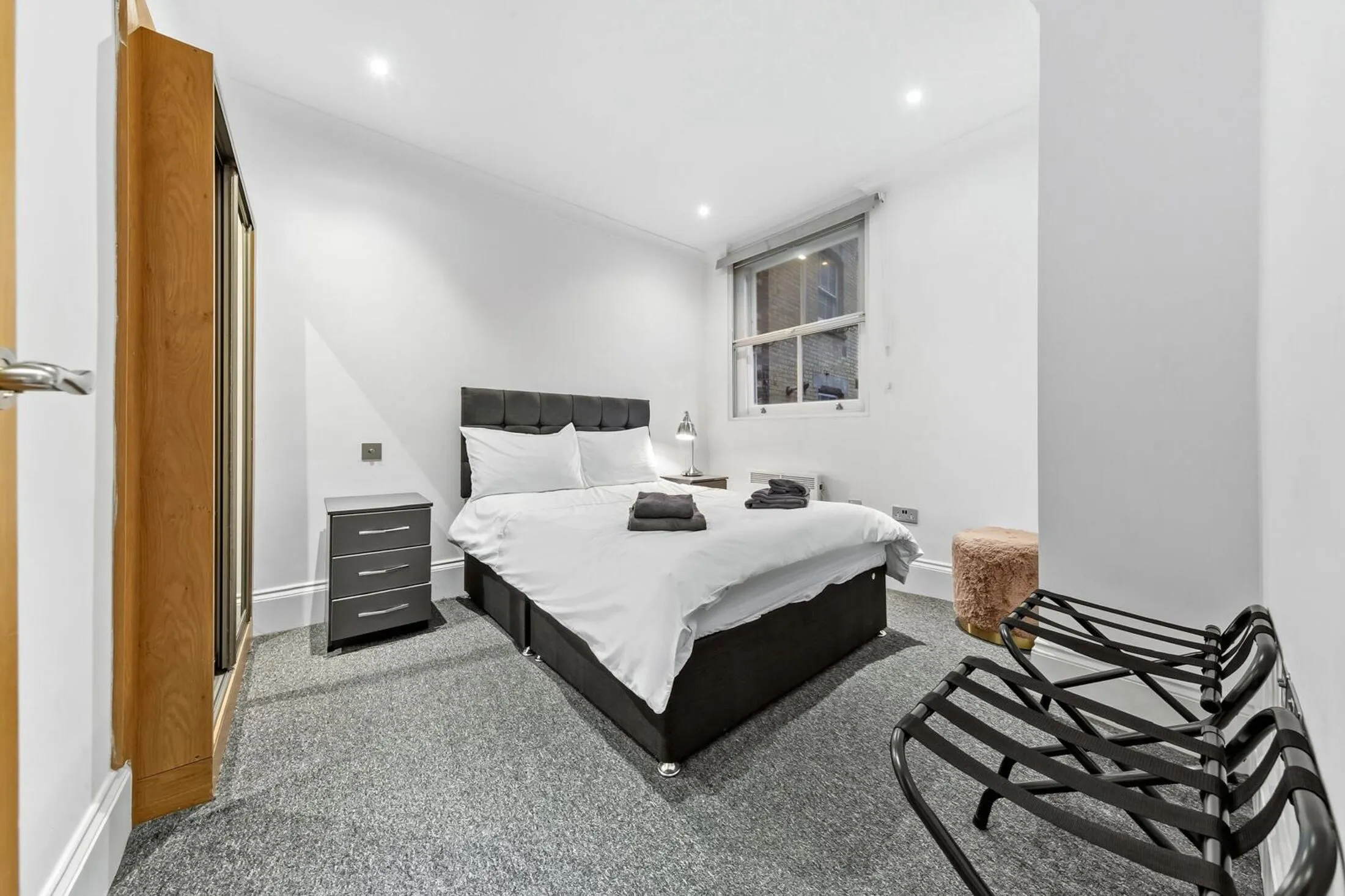 Flat Archer Street in City of Westminster