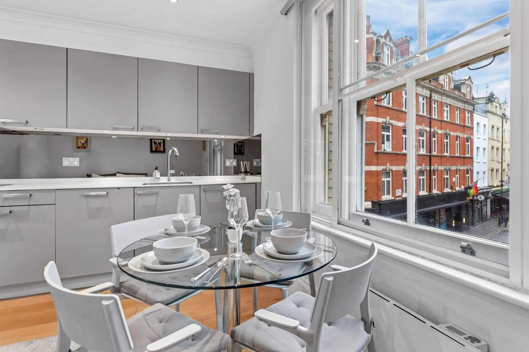 Flat Archer Street in City of Westminster