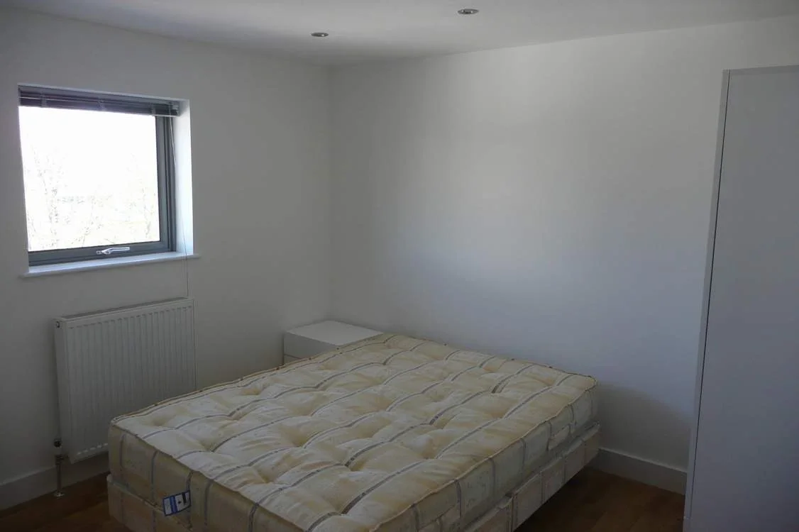 Flat Rhyl Street in Greater London