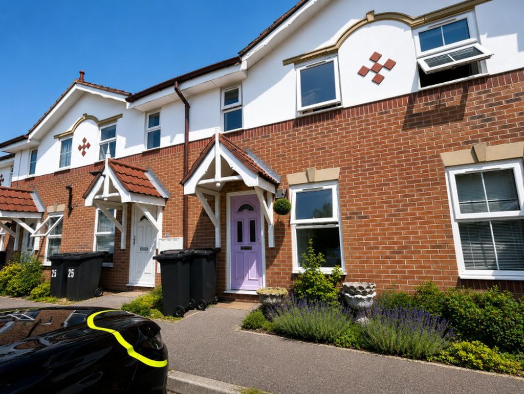 House Marlin Close in Gosport