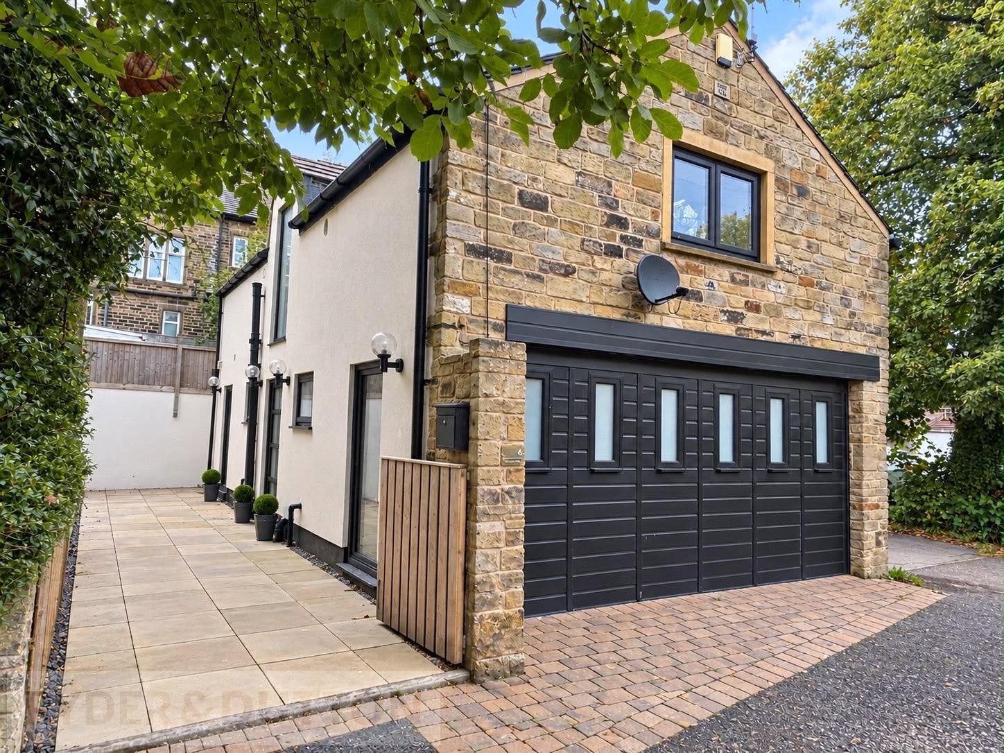 House Back Green in Kirklees
