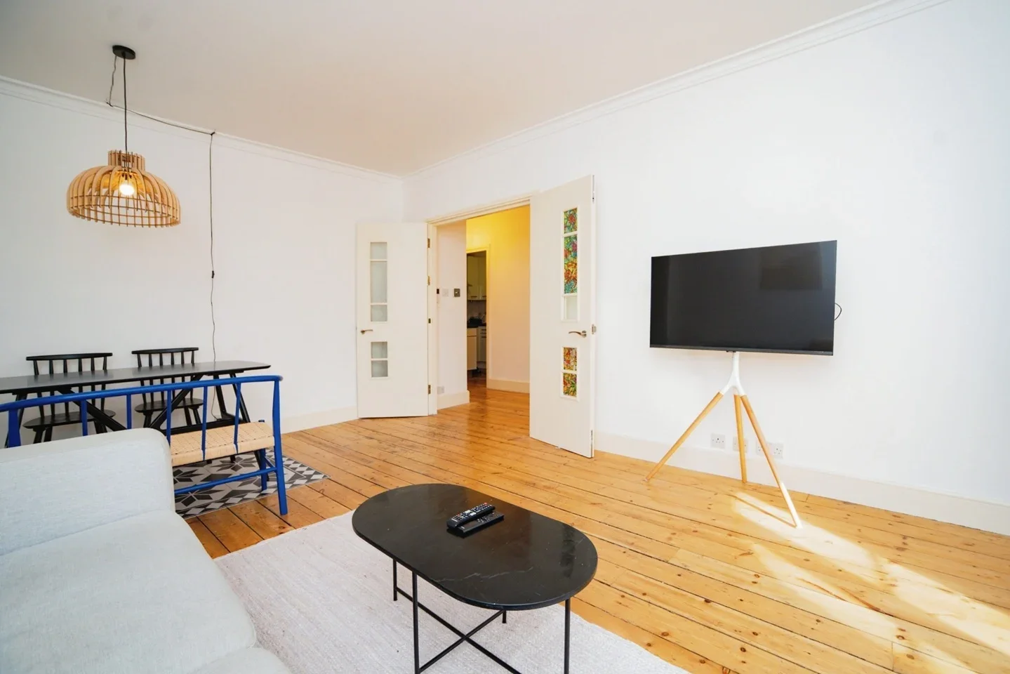 Flat Villiers Street in City of Westminster