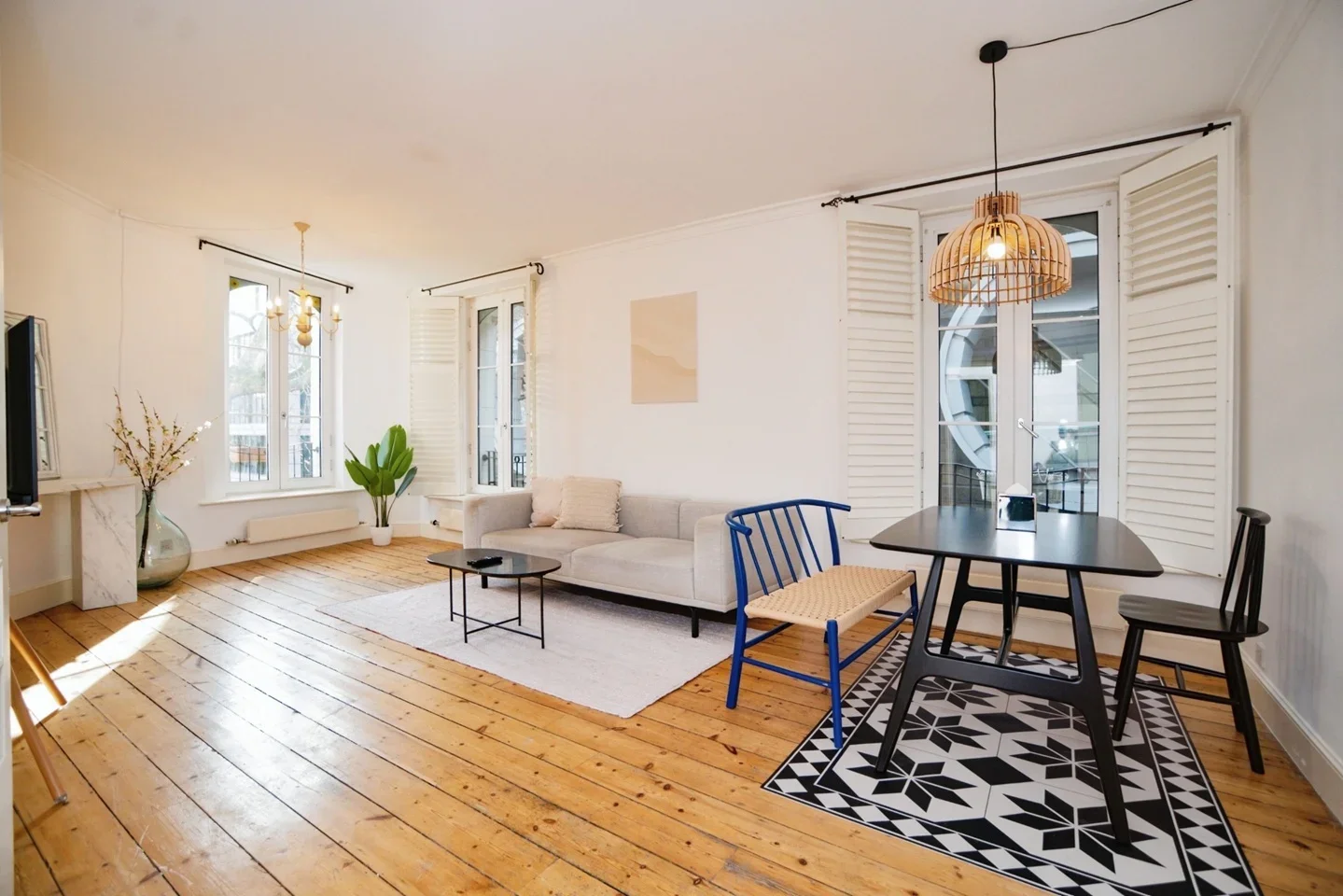 Flat Villiers Street in City of Westminster