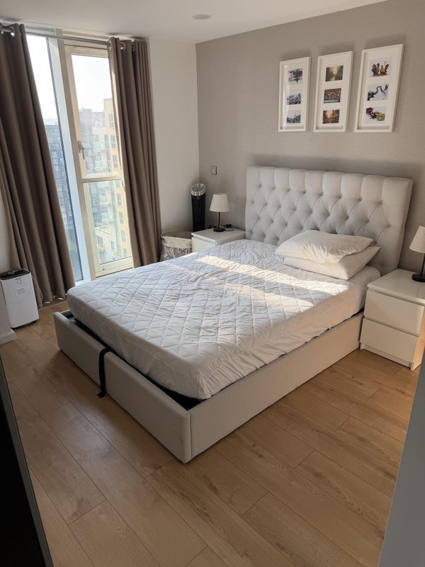 Room Millharbour in Greater London