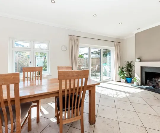 House Westminster Close in Greater London