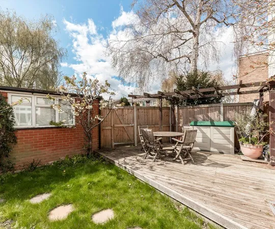 House Westminster Close in Greater London