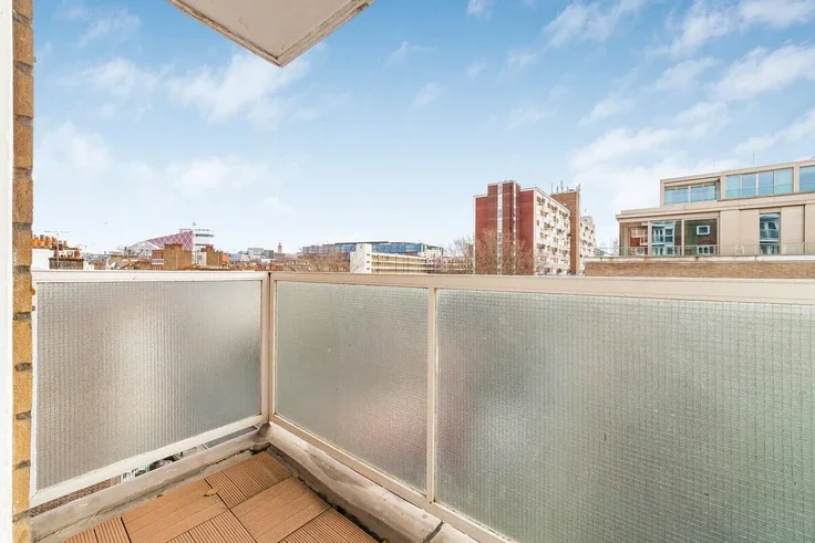 Flat Ebury Street in City of Westminster