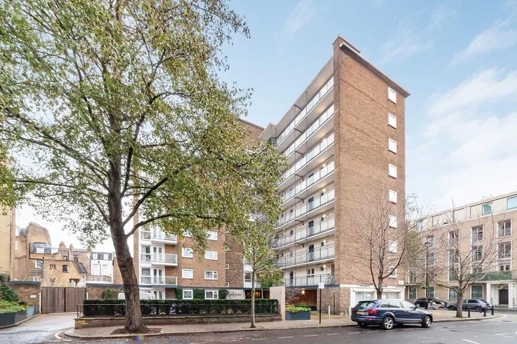 Flat Ebury Street in City of Westminster