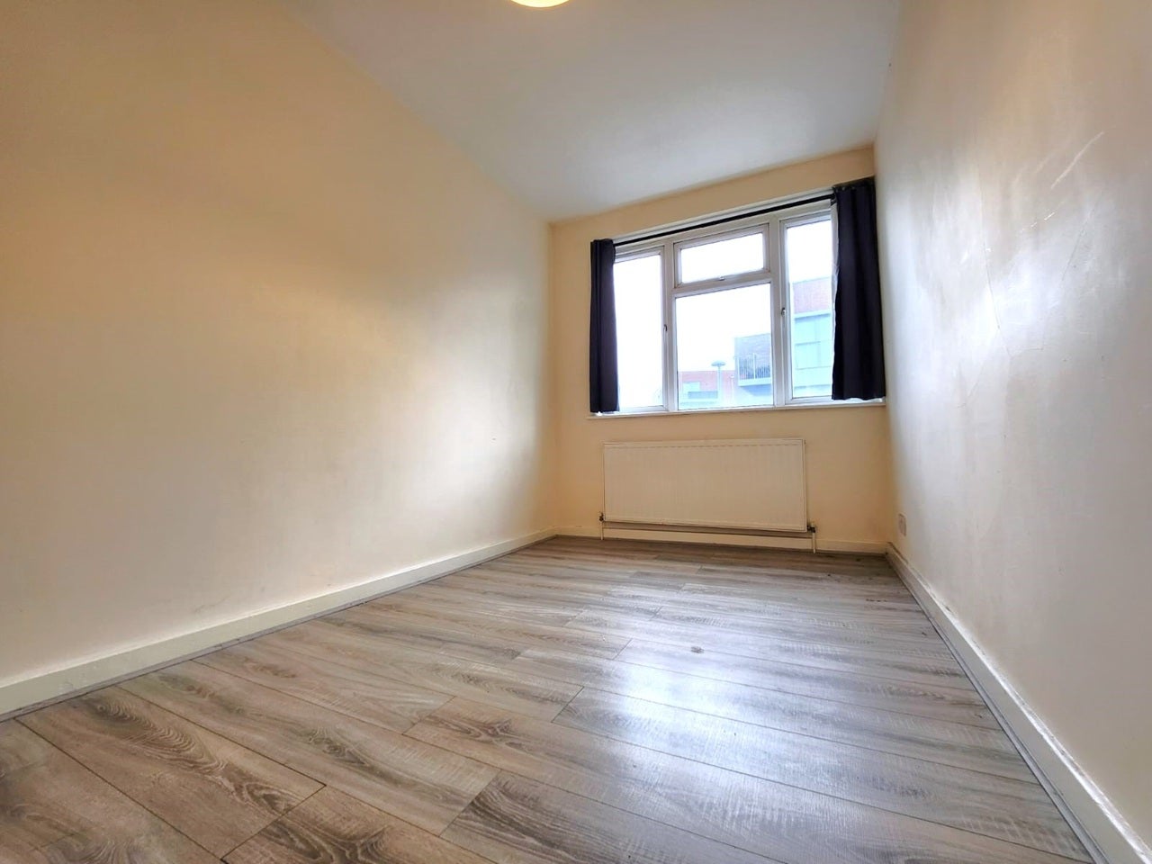 Flat High Road Leyton in Greater London
