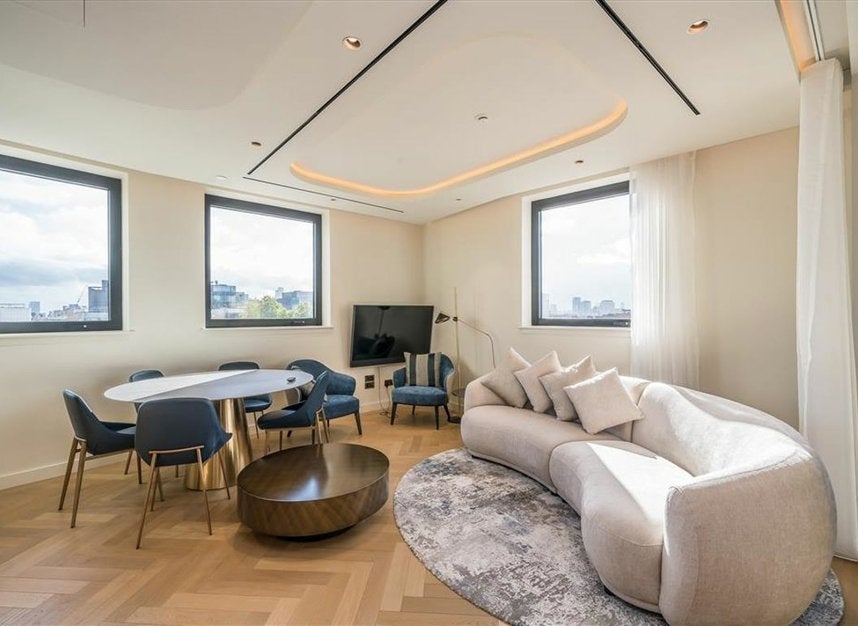 Flat Fareham Street in City of Westminster