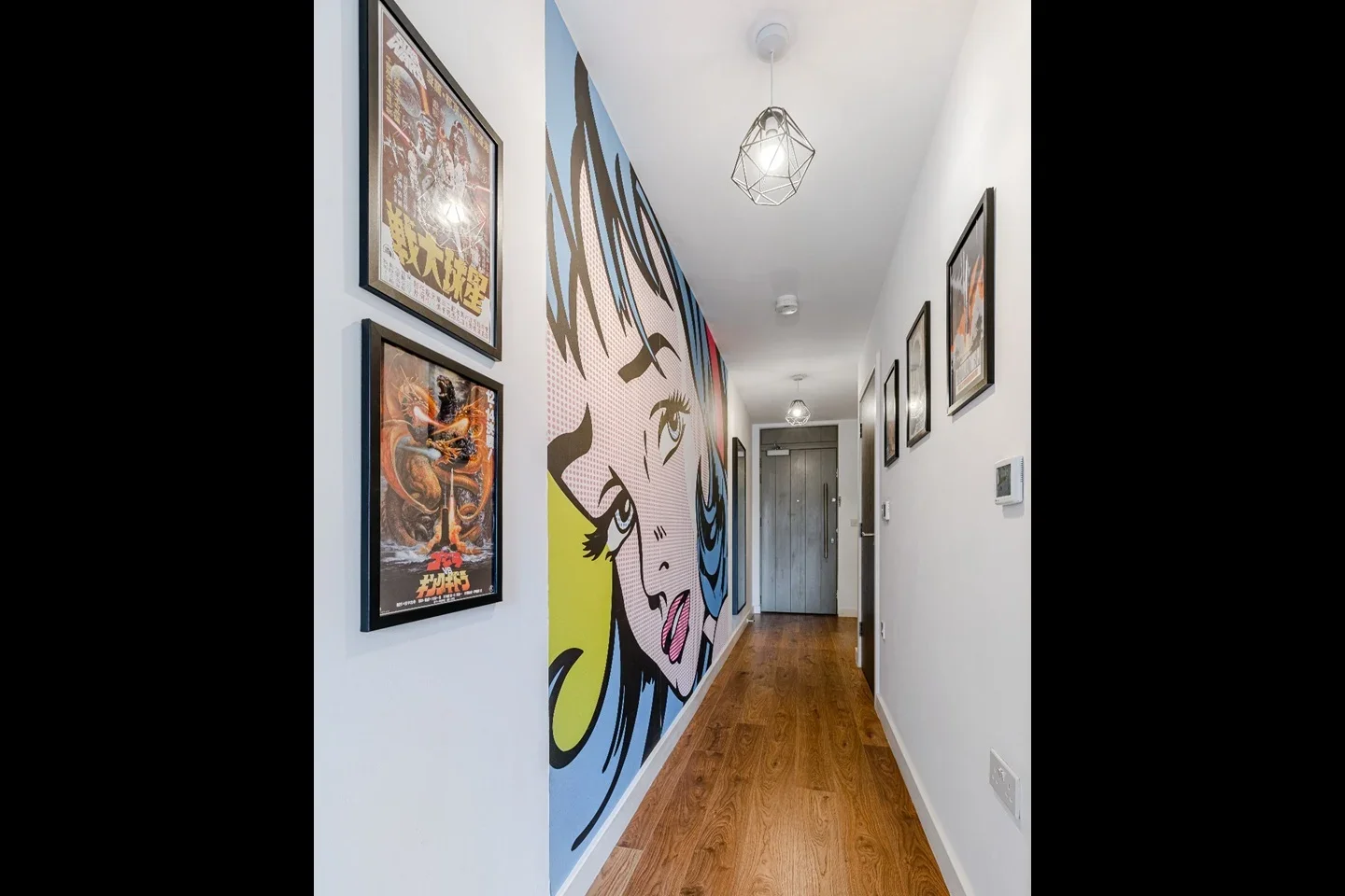 Flat Bevenden Street in Greater London