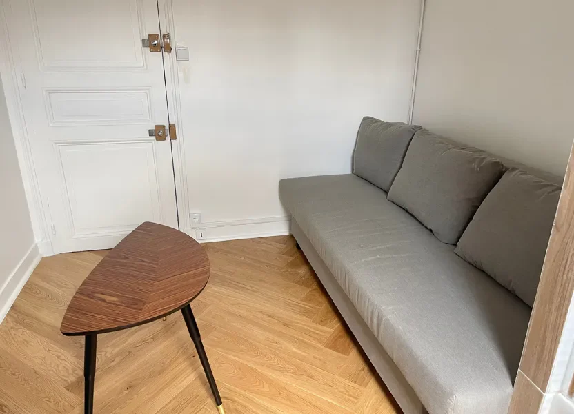 Flat Avenue Principale in Paris