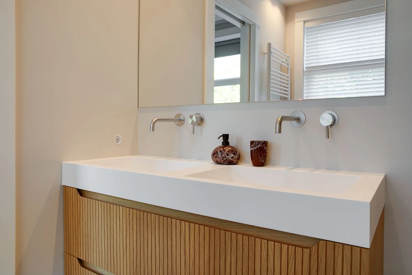 Appartement te koop: Tweede Kostverlorenkade 131, Amsterdam