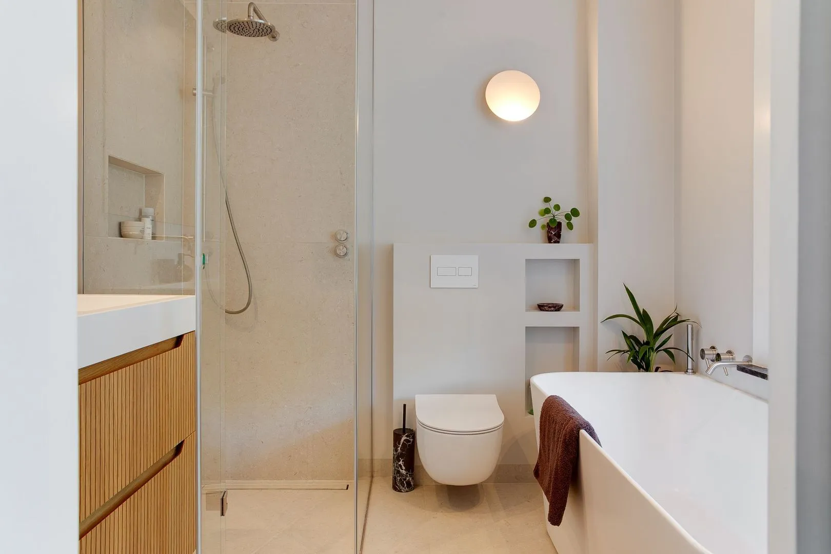 Appartement te koop: Tweede Kostverlorenkade 131, Amsterdam