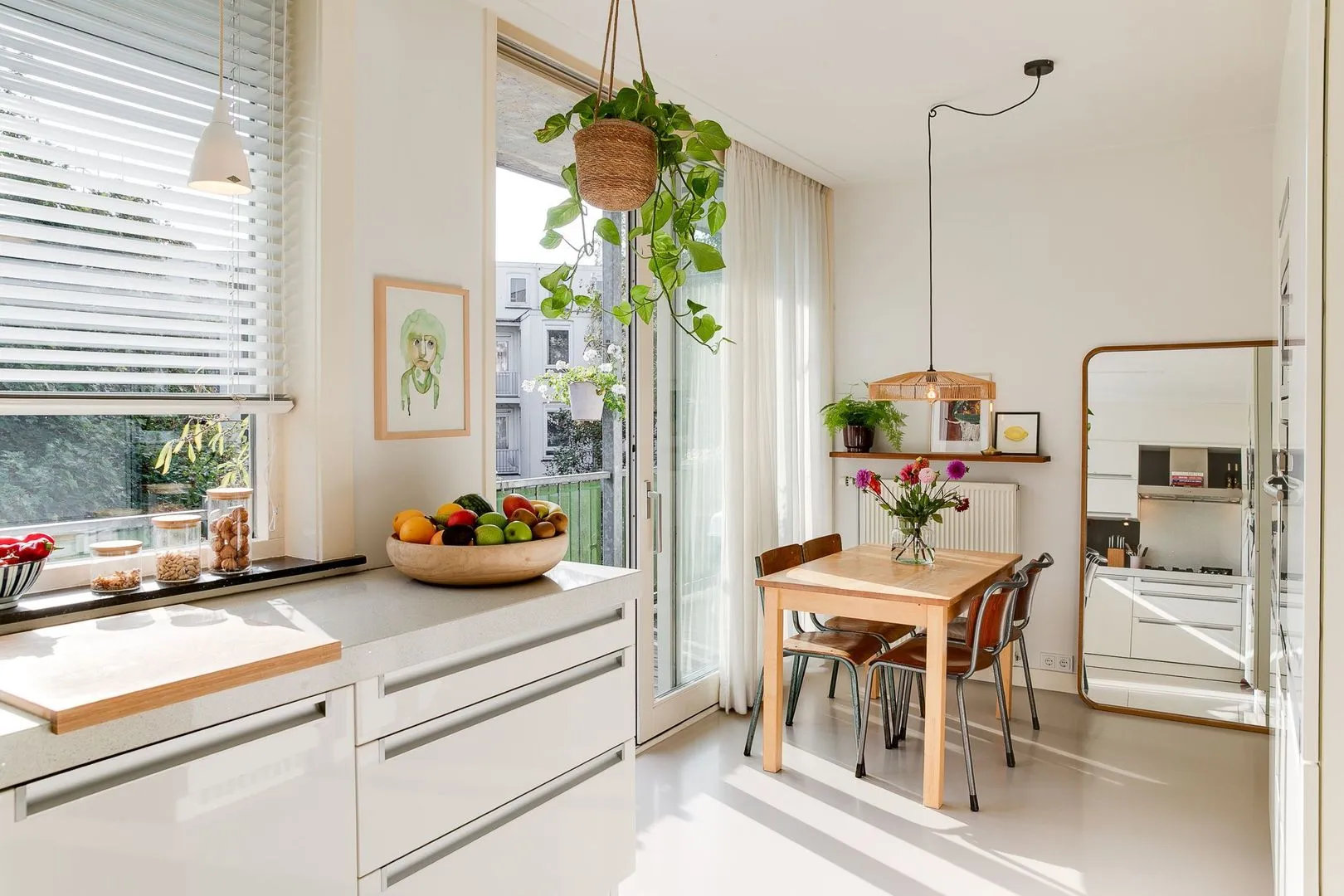 Appartement te koop: Tweede Kostverlorenkade 131, Amsterdam