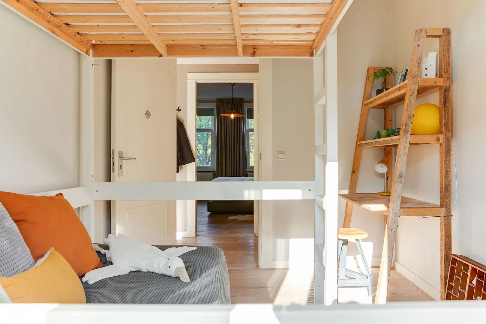 Appartement te koop: Tweede Kostverlorenkade 131, Amsterdam