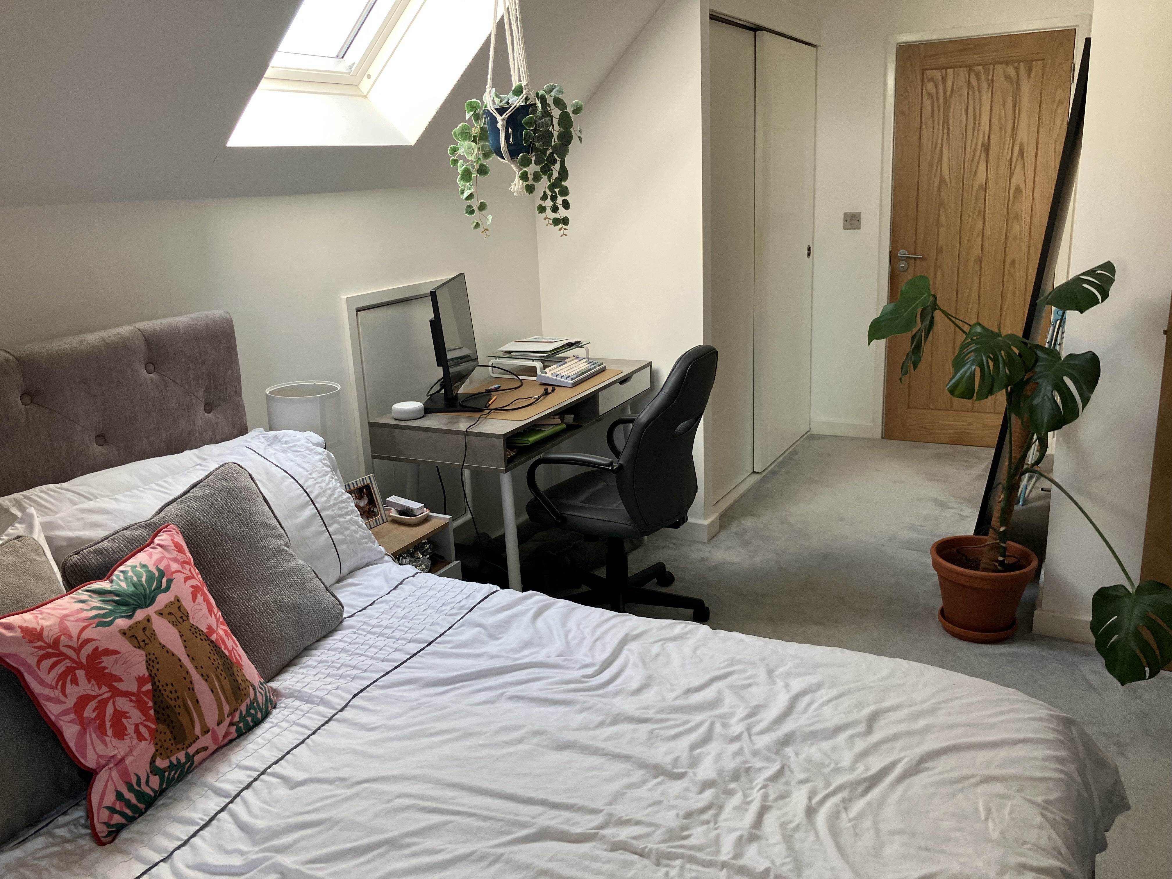 Flat Foxley Lane in Greater London