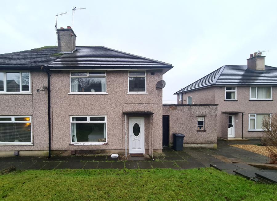House Slaidburn Drive in Lancaster