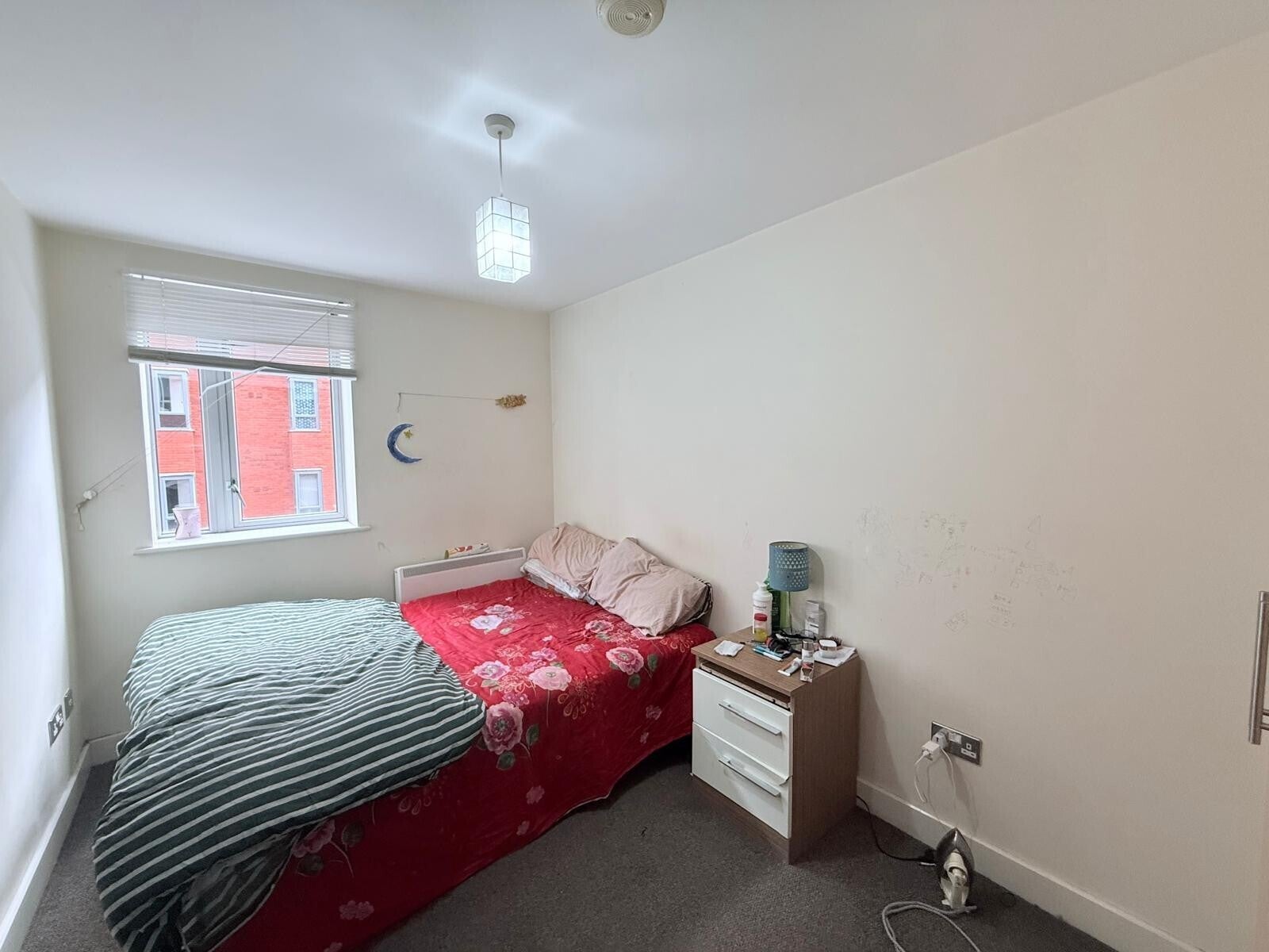 Flat Upper College Street in Nottingham