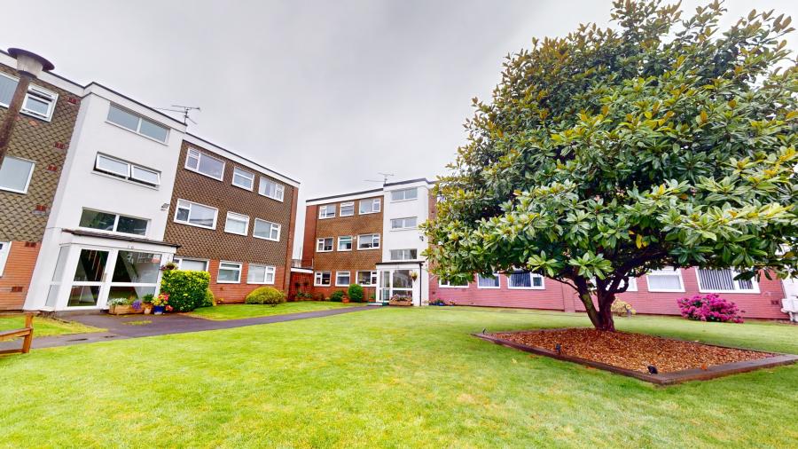 Flat Clos Treoda in Cardiff