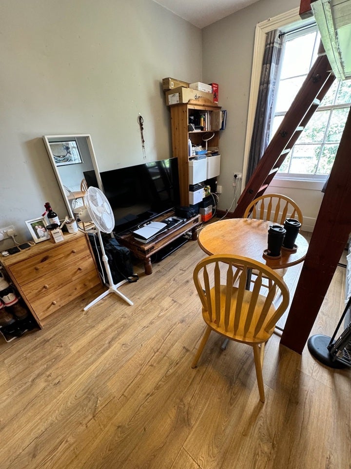 Flat Harrington Square in Greater London