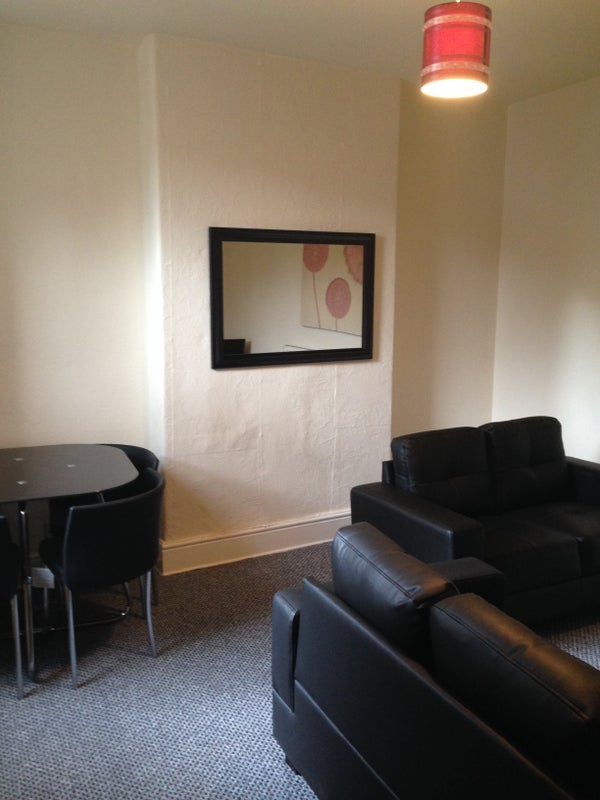Room Ecclesall Road in Sheffield